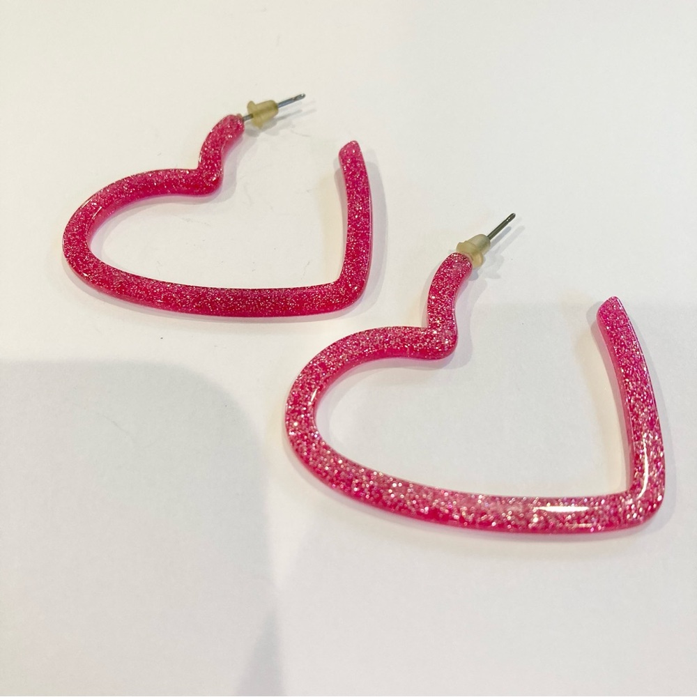 Barbiecore hot pink sparkly heart earrings new preppy - Picture 4 of 5